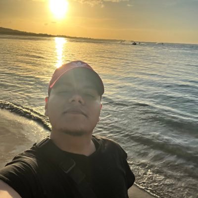 LvcidDreamss's profile picture. 🔻 369 🔺