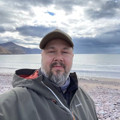 Web/Graphic designer, IT enthusiast, Slovak born, livin' in Ireland, founder of JUSTBODE Productions, https://t.co/UFze9o2lZM,