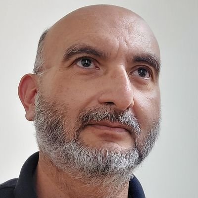 TJ/JW
Entusiasta del café/ Coffee enthusiast