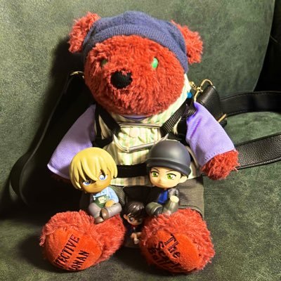 D/CとO/P好きな成人済、結構雑食 無言フォロー常習犯 お出かけは常にテデ井さんとが多い 同人誌は通販購入勢、関西のゲーセン映画館アニメイトに出没多 USJは未経験