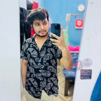 yadavrohit72483's profile picture. 