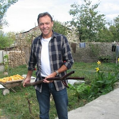 Profile Picture of Robert Parsons (@RobParsonsF24) on Twitter