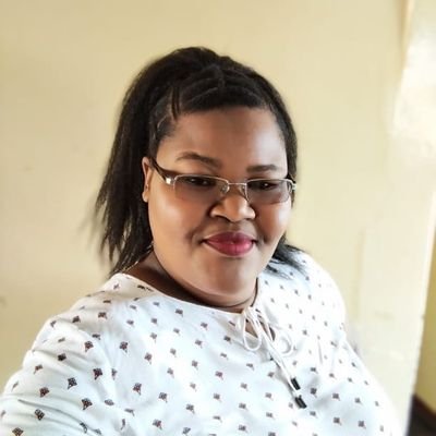 Mphengulah12's profile picture. 