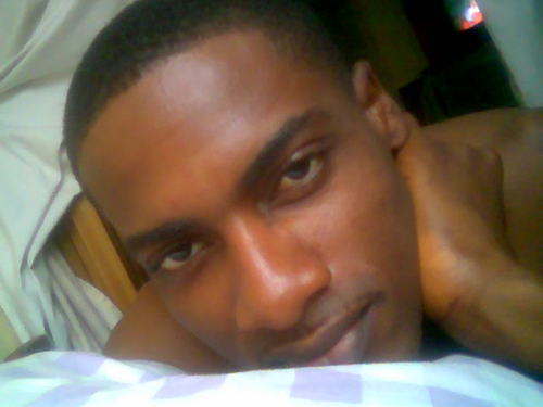 na_theo's profile picture. 