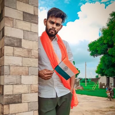 KumarDinesh28's profile picture. 