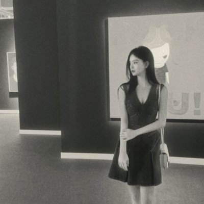 jywang98's profile picture. 
