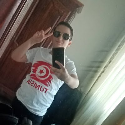 YMajeri91712's profile picture. 