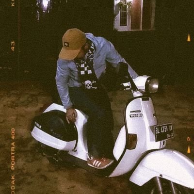 godonfarin's profile picture. 