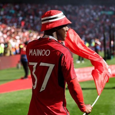 yo,
🩸 investment beginner
🪬 artificial intelligence
👹 manchester united