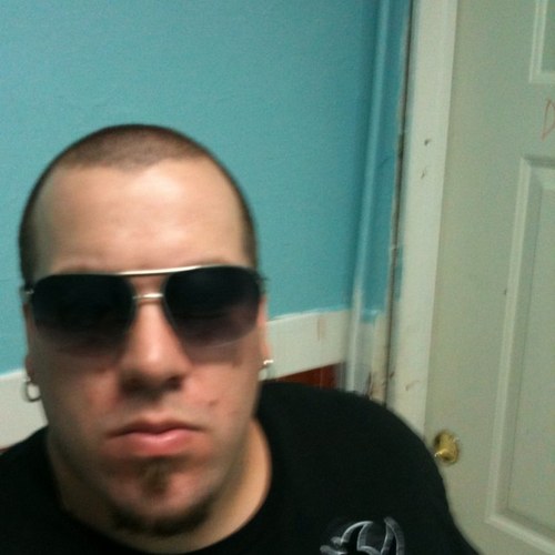 Ryouserious's profile picture. 