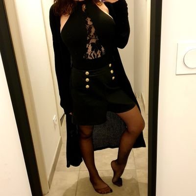 💎 Feetgirl 👣
🇫🇷 38 🧦
Photos et vidéos personnalisées ❤
Info en DM