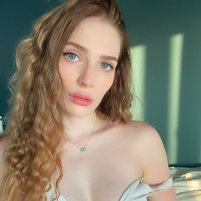 EmilyStella024's profile picture. hey add me up let's vibes 🥵
