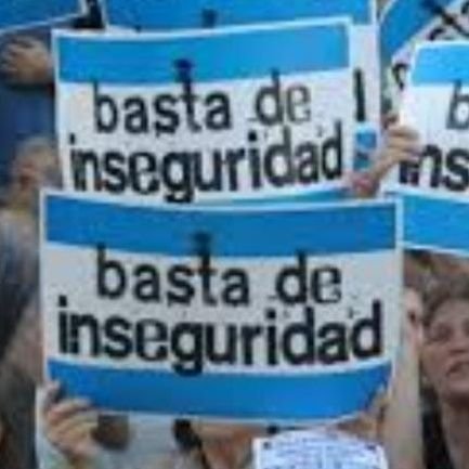 He tenido que hacer una nueva cuenta debido a que la otra ha sido bloqueada.
No van a silenciarme. 🇦🇷💪
