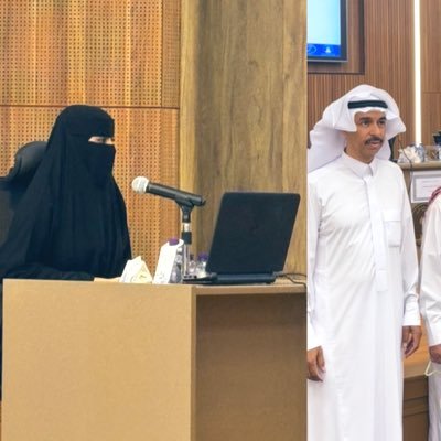 | بكالوريوس لغة عربية ، حاصلة على ماجستير الأدب والبلاغة والنقد من @_UOH | الأثر الحقيقي لا يُرى، بل يُشعر به💎.