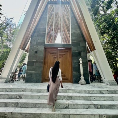 Stan & Personal Acct. • Hebrews 11:1
🖤❤️ | 🐧