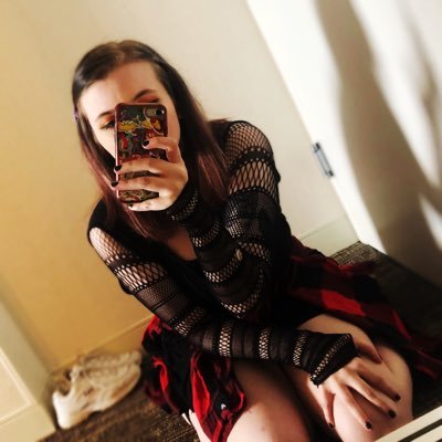 chaelinsspam's profile picture. mute me now save your feed