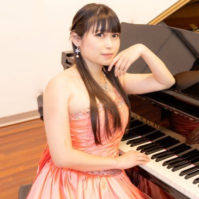 erikapiano76's profile picture. 埼玉県東松山市・坂戸市・鶴ヶ島市を中心にピアノの指導と演奏と、音楽を通した子育て支援をしています🎶武蔵野音楽大学ピアノ科卒🎶🥰🍺🍽️ こちらのXアカウントはお休み中🛏️インスタグラムを更新してます📷