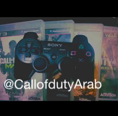 حياكم إخواني واخواتي
هالصفحه لمن يلعب اللعبه call of duty بكل أجزاءها ..
صفحه ل :
اخبار ..
ومناقشات ..