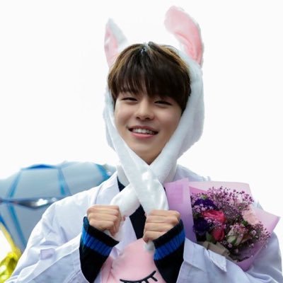 승프🐶|08테이|고딩테이|@stray_kids|윗치폼-https://t.co/IHD09PJuHX|번장-https://t.co/xF26K03SIB