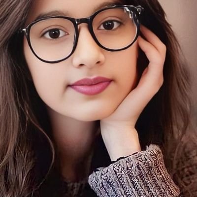 सनातन धर्म ही एक सच्चा धर्म है। मुझे गर्व है कि मेरा जन्म सनातन परिवार में हुआ है। और मैं कट्टर हूँ अपने धर्म के प्रति।
🚩🚩जय श्री राम🚩🚩