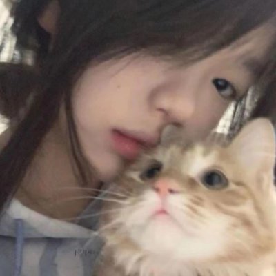 ubofezeq's profile picture. Reddio