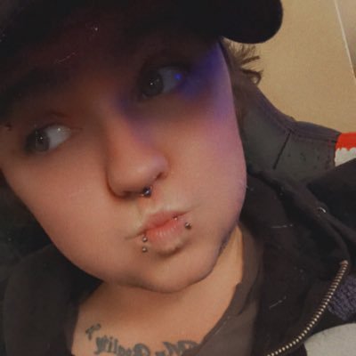 Level 29 ~ gamer mom ~ AuDHD ~ mental health advocate ~ Llama Legends ~ FDM ~ Axolotl Caregiver