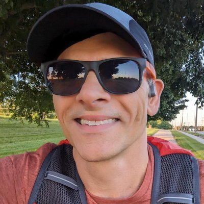 Recreational Runner. Accomplished Reader. Aspiring Writer.
☮️ ☮️ Pax et Bonum✌️🙏 🌹🕓 🕊πάντα ῥεῖ 🐘🐘🐘
🔥 #running #music #books #movies 🔥