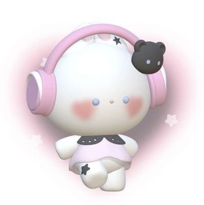 forflic's profile picture. 18 | She/her || bugs are everywhere | minors dni