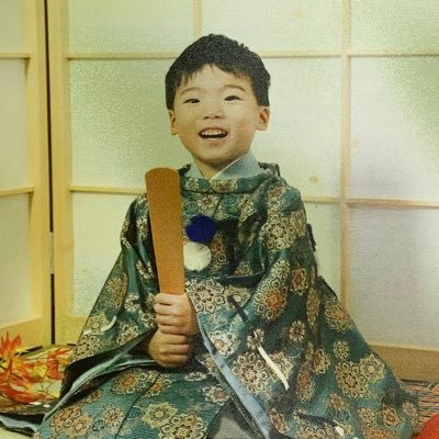 事業会社でRuby on Railsを生業としている10年選手です。プロジェクトによってはAndroid/iOSも書いています。チームにSREがいないのでAWSインフラも頑張ってメンテナンスしています。インターネットを分報として使いたいのでよろしくお願いします。