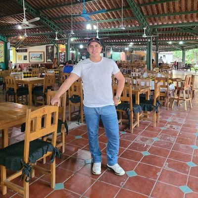 OlvinCarcamo8's profile picture. arquitecto en diseño, amante del arte de  construcción...