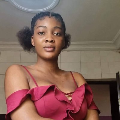 Ochuwa18's profile picture. 