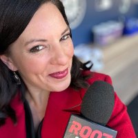 Jen Mueller (@jentalkssports) Twitter profile photo
