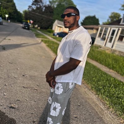 whyrj5's profile picture. 