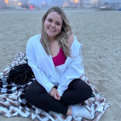 bryannaking77's profile picture. 