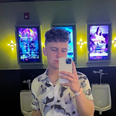 itscodylisk's profile picture. 