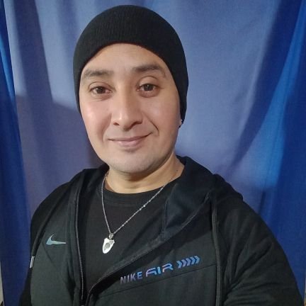 EzequielAuyero's profile picture. 