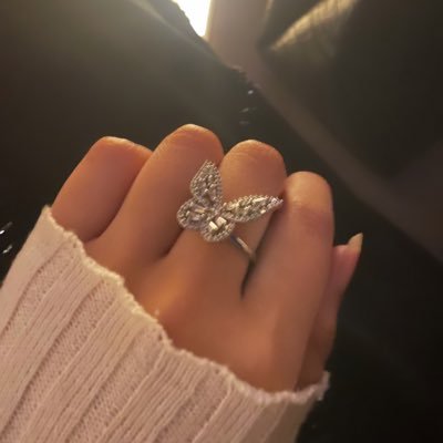 rowvxa Profile Picture