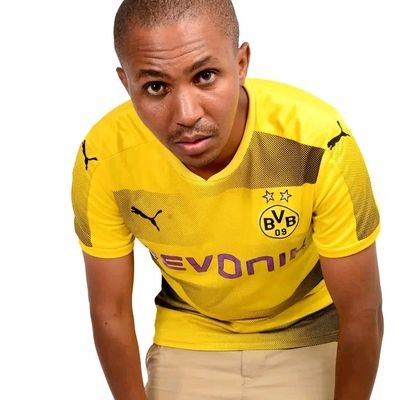 KenKaranja41265's profile picture. Reading