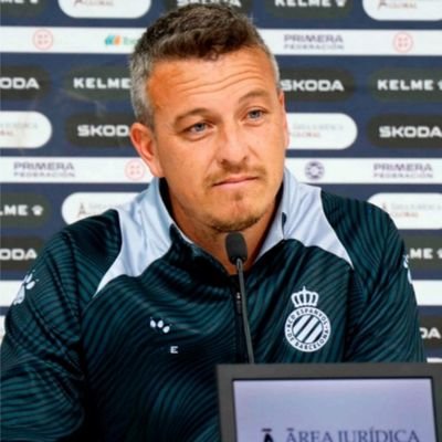 Football Coach UEFA PRO// Sciences of Physical Activity & Sport // Analyst // Assistant Coach U-20 @Saffwfd 🇸🇦 // Before Coach @RCDEFemeni // 🇦🇷🇪🇸🇦🇪🇸🇦