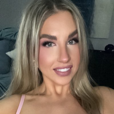 18+ ♥Camgirl♥ Canadian 🇨🇦 • Avid Angler 🎣 •