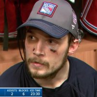 Is Ryan Lindgren Bleeding? (@islindgren) 's Twitter Profile
