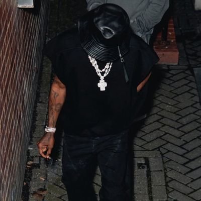 Vincent42173769's profile picture. 