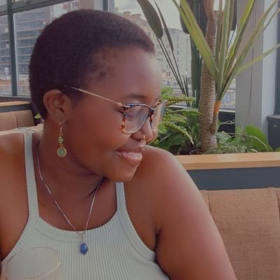 A Neuroscientist trying to unpack her mind and the world around her piece by piece.