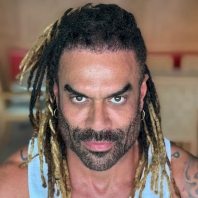 Atleticano de BH vivendo em Natal, Empresário, Eng. Mecânico, Modelo, Atleta de futebol Americano e DJ https://t.co/u75uQpvxwa