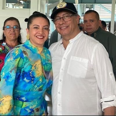 #NariñoSiPuede
👩🌾Orgullosamente mujer campesina
⚖️Abogada
👩💼Diputada departamental