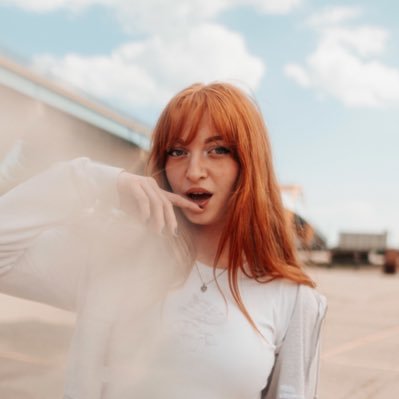 ✭ 22 ✭ photos + journalism ✭ @altwavemag @musicscenemedia @cravemusiczine