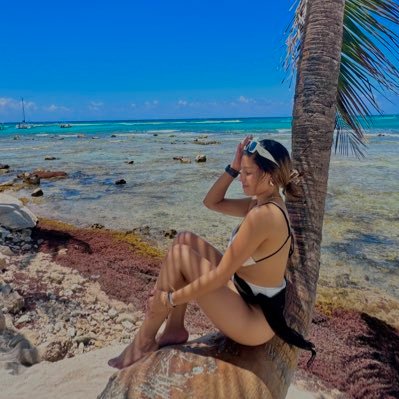 andrea_mtz08's profile picture. :)