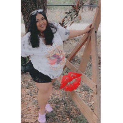 lxillay's profile picture. Football 🏈 soccer ⚽️ cheer 📣 Mom