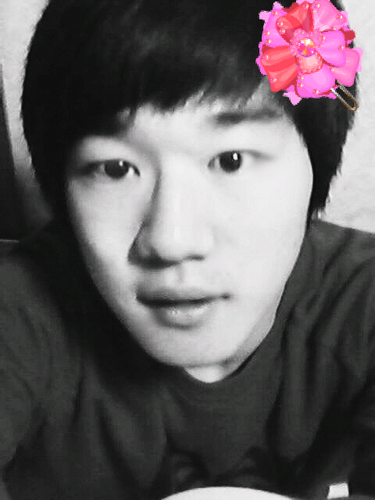 dudgns7776's profile picture. 그저그런