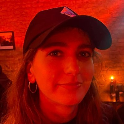 alexwifhat's profile picture. based in berlin